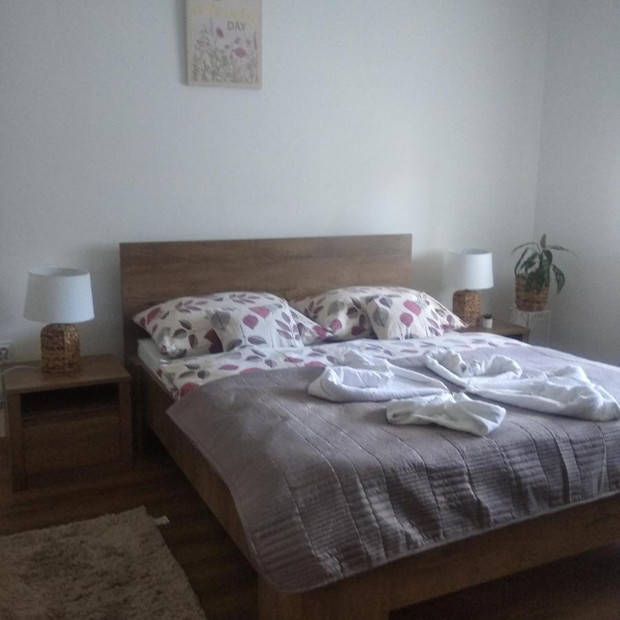 Demjén Kaptarko Apartmanhaz מראה חיצוני תמונה